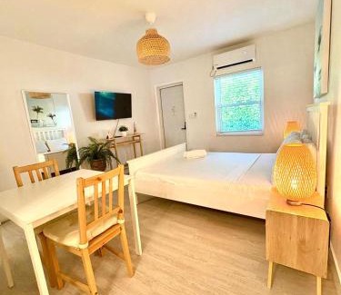 East Little Havana Hotel | Casa Agave Miami