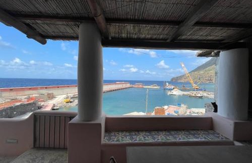 Malfa Casa | Casa Agave - villetta sul mare a Salina, Isole Eolie