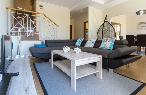 Calheta Villa | Casa Agrela, 36547 / AL Una hermosa casa cálida incluso en los meses de invierno