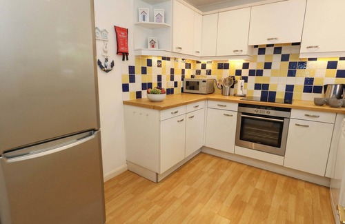 Sandbanks Cabaña | CASA AL MARE, pet friendly, character holiday cottage in Sandbanks