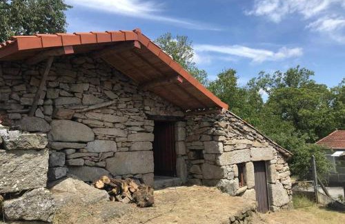 Xunqueira de Ambia Casa | CASA ALBA DE SAN ROMÁN