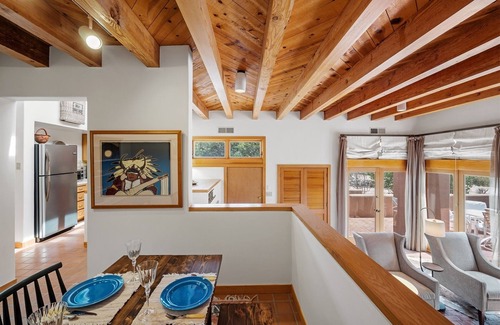 Nambe Pueblo Casa | Casa Alba - Mountain Views, Communal Pool