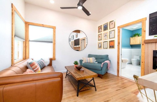 Placerville Casa | Casa Albizzi #1 · Stylish Tiny Home near Apple Hill in Placerville