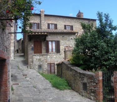 Castiglione d'Orcia Casa | Casa Aldobrandesca