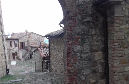 Castiglione d'Orcia Casa | Casa Aldobrandesca