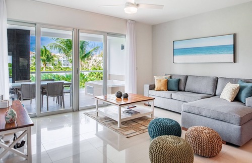 Puerto Juarez Condominio | Casa Almajuma 415 S 2 Bedroom Condo by Redawning