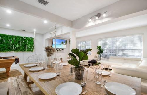 Parkside Villa | Casa Aloha Tropical Pool Beach 9 mins Games