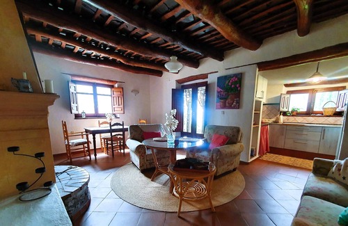 Pampaneira Cabaña | "Casa Alpujarra" Casa rural de esencia alpujarreña en pleno Barranco de Poqueira
