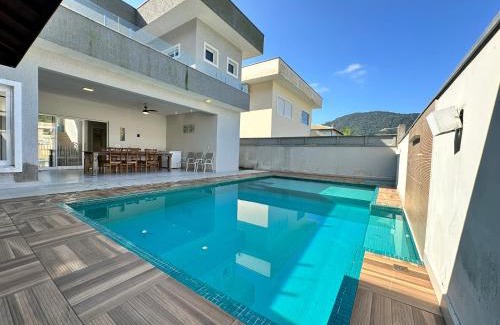 Lagoinha Casa | Casa Alto Padrão em Ubatuba em Condomínio