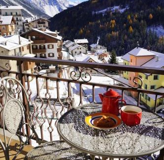 Semogo Apartamento | Casa Amabile - mansarda in legno con balcone a 10km da Bormio