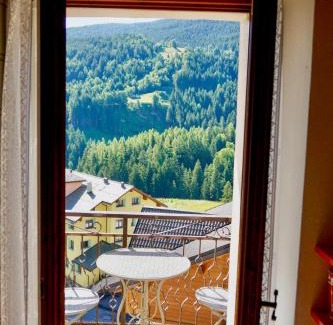 Semogo Apartamento | Casa Amabile - mansarda in legno con balcone a 10km da Bormio