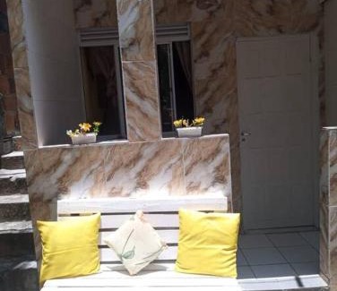 Salvador Casa | Casa Amarela, Ilha dos Frades