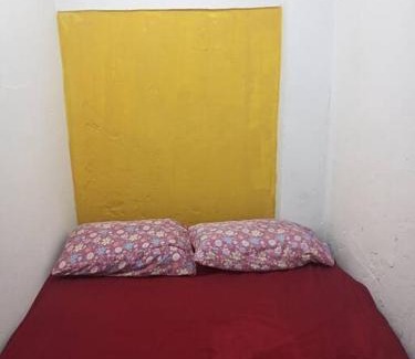 Salvador Casa | Casa Amarela, Ilha dos Frades