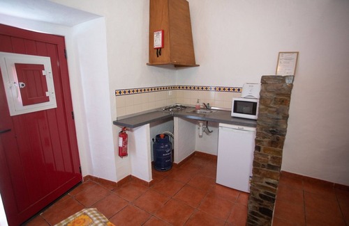 Terena Casa | Casa AMARELA - granja inorgánica en Terena - Alentejo, Portugal
