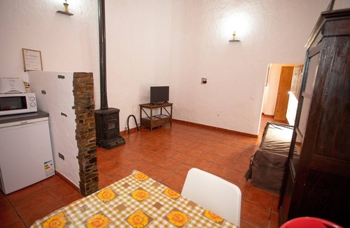Terena Casa | Casa AMARELA - granja inorgánica en Terena - Alentejo, Portugal