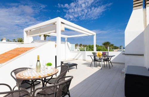 Playa del Inglés Apartamento | Casa Amarilla Begoña by VillaGranCanaria