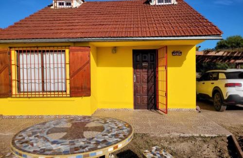 San Clemente Casa | Casa Amarrilla