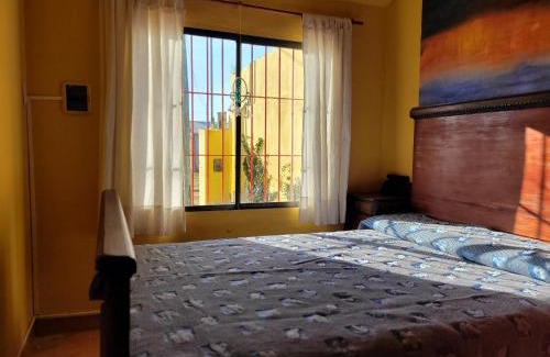 San Clemente Casa | Casa Amarrilla
