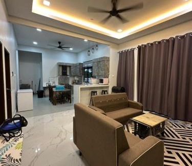 Kampung Padang Midin Casa | Casa Amethyst