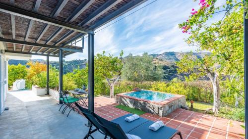 Guaro Apartamento | Casa Ami Guaro by Ruralidays
