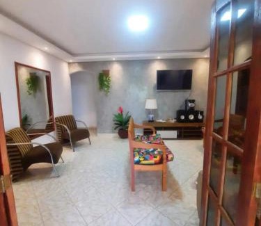 Sao Pedro da Aldeia Casa | Casa ampla e confortável em São Pedro da Aldeia.