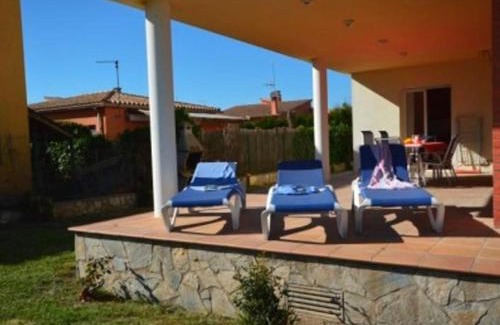 Sant Pere Pescador Casa | Casa amplia con piscina, jardín, BBQ y WI-FI en Sant Pere Pescador, cerca de la playa. - ES-89-71