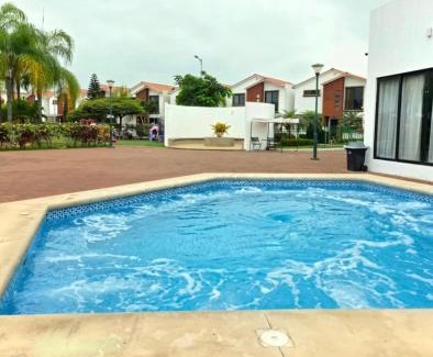 La Aurora Casa | Casa Amplia, Piscina privada, Vía Samborondón, parrilla