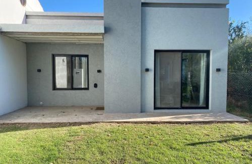 Saladillo Casa | Casa amplia y moderna