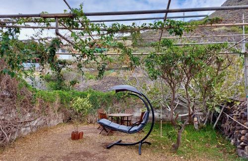 Punta del Hidalgo Apartamento | Casa Ana con Jardin