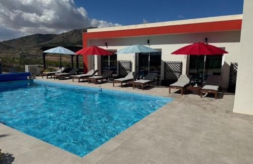 La Romana Cama Y Desayuno | Casa Andmar - Mountain retreat BnB