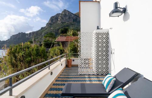 Marina del Cantone Apartamento | Casa Andrea Sea View