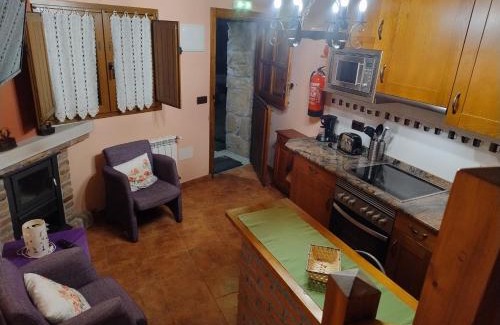 Intriago Casa | CASA ANGELITA INTRIAGO CANGAS DE ONis