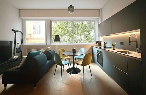 Borgonuovo Apartamento | Casa Anna in Milano With 1 Bedrooms and 1 Bathrooms