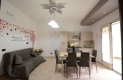 Piazza-Tralia-Pendolo Apartamento | Casa Anna, rodeada de vegetación entre Sorrento, Amalfi y Pompeya.