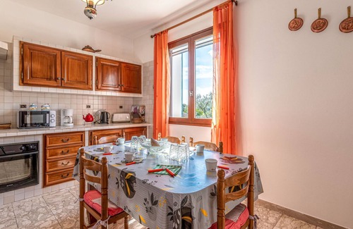 Abbazia Apartamento | Casa Antoinette by Interhome