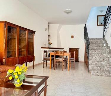 Iglesias Apartamento | Casa Antonietta