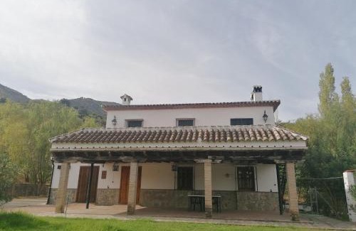 Zahara de la Sierra Casa | Casa Arroyomolinos-Planta Superior, Frente a "La Playita"