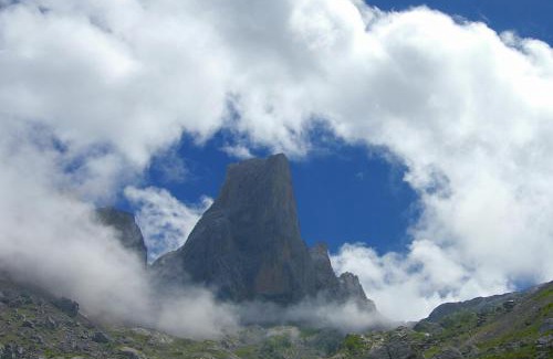 Covadonga Casa | Casa Asprón
