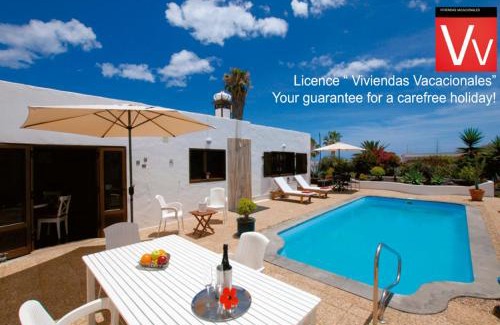 Los Cocoteros Casa | Casa Azmira del Mar