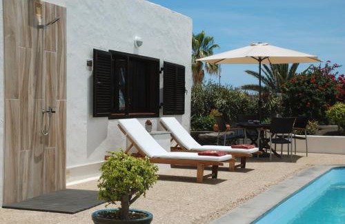 Los Cocoteros Casa | Casa Azmira del Mar