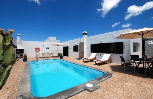 Los Cocoteros Casa | Casa Azmira del Mar