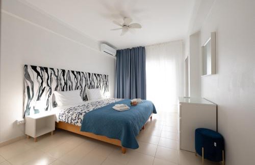 Alporchinhos Apartamento | Casa Azul 2 - Senhora da Rocha, Algarve