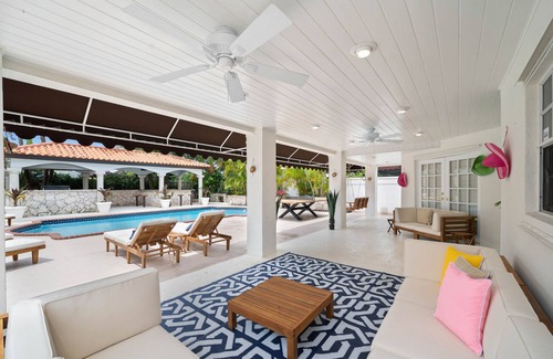 Northeast Coconut Grove Villa | Casa Azul 5BR 3BA | Private Pool, Grill, Entertainment & More | Brickell Rhodes