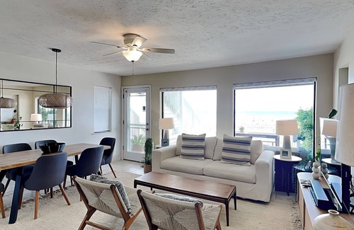 Bel Air Casa | Casa Azul, Beachfront Views + Location Near Dining & Fun!
