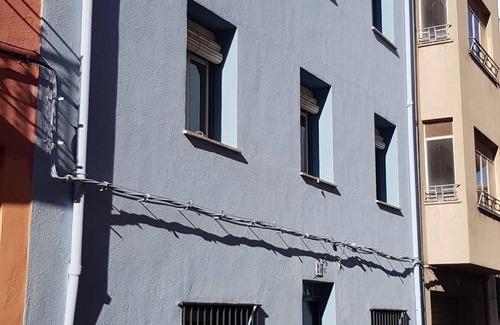 Cálig Casa | Casa Azul de Calig - Ruhiges Ferienhaus im Historischen Ortskern, Nähe Peniscola