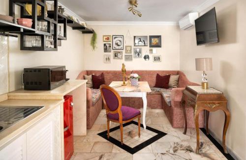Milla de Oro Apartamento | Casa Azul First line villa -Puerto Banus Golden Mile