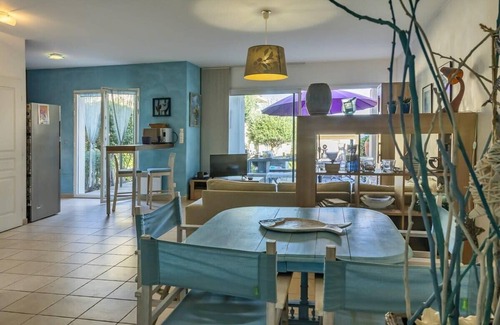 Marine de Saint Ambroggio Apartamento | Casa Azul Turquesa