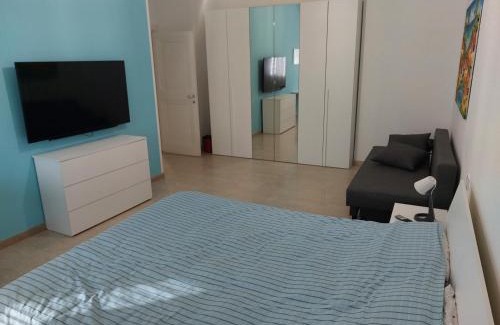 Carignano Apartamento | CASA AZZURRA con PARKING AUTO