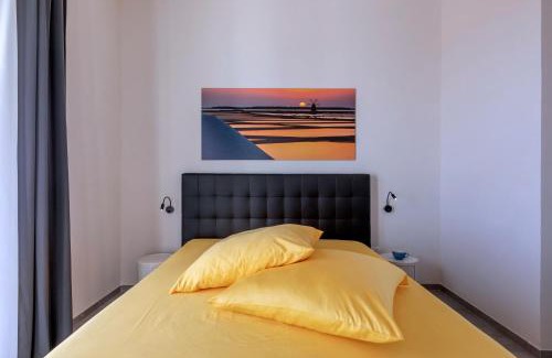 Birgi Vecchi Apartamento | Casa B, Room 2 - mit Pool - at Lagoon - Lo Stagnone Kite Spot - Palm Kite Paradise