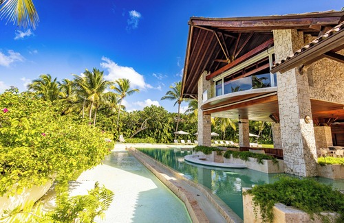 Casa de Campo Villa | Casa Bahia: Casa de Campo’s only 12-Bedroom Ultra-Luxury Beachfront Villa